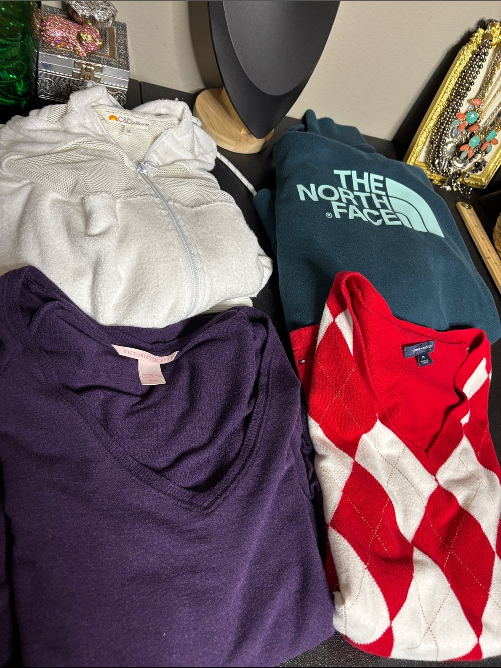 Women’s Medium Sweater Hoodie Sweatshirt Bundle of 4 Lot Clearout